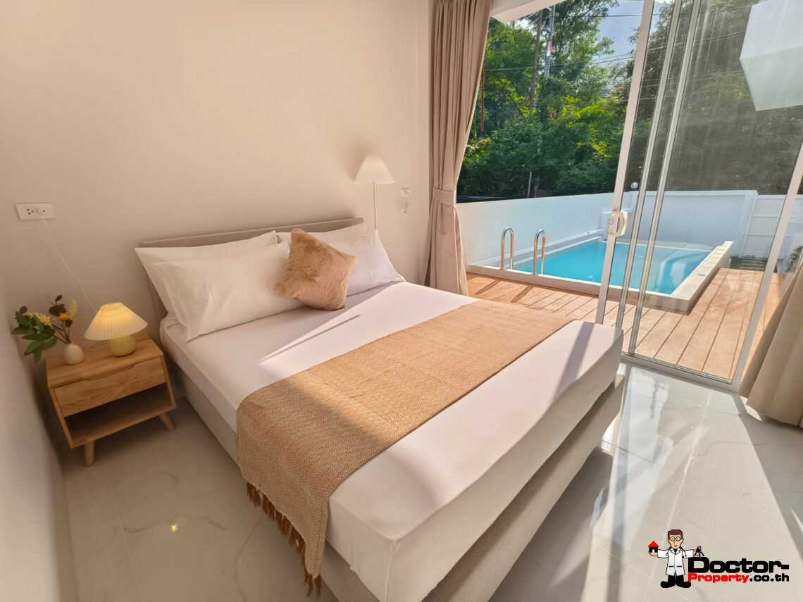 3 Bedroom Pool Villa with Partial Sea View in Chaweng, Koh Samui – For Sale